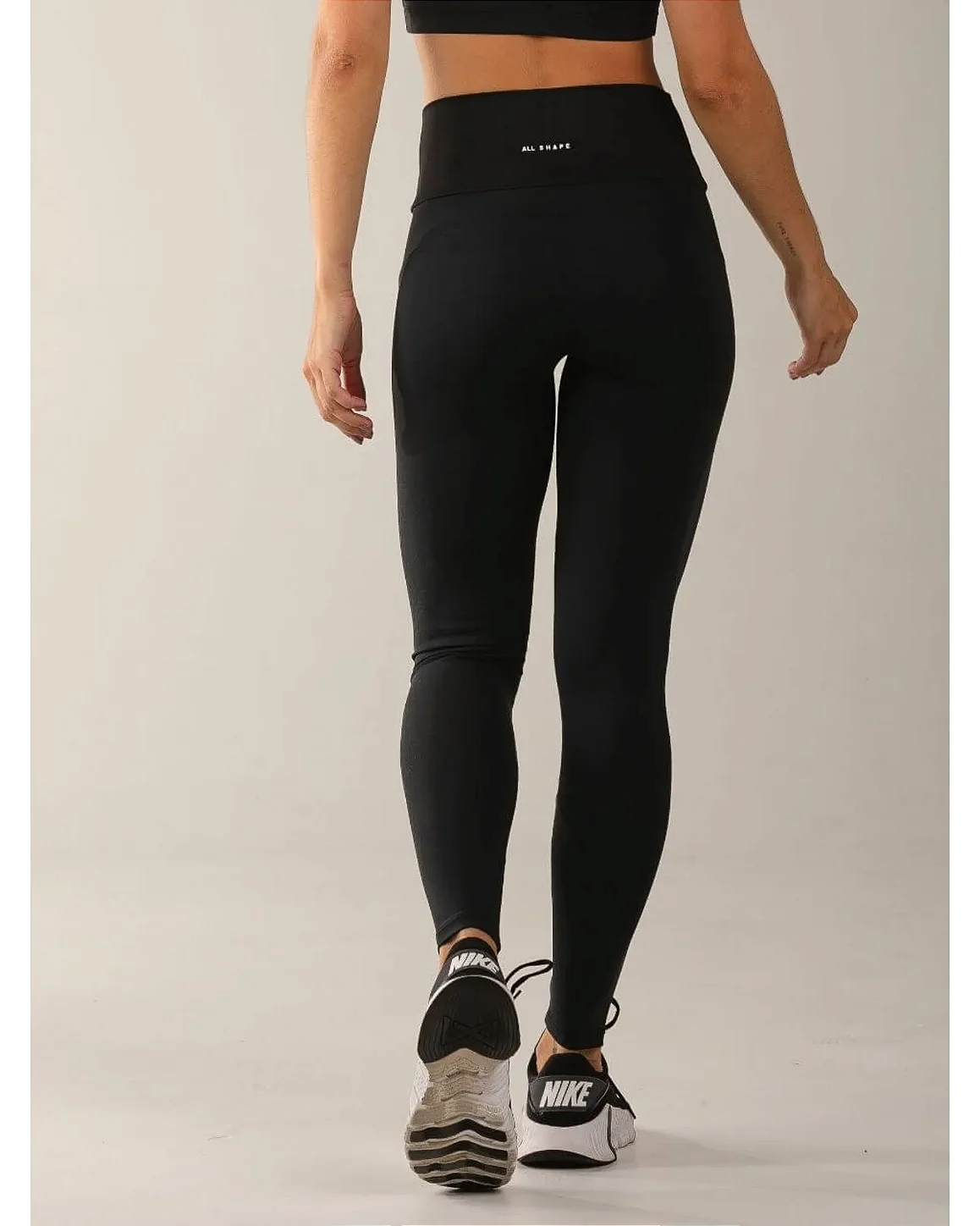 LEGGING FRONTLESS - PRETO