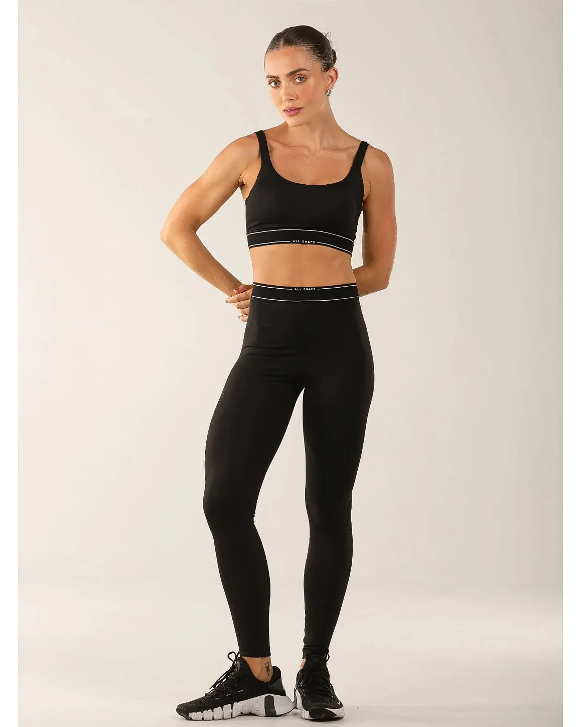 LEGGING COM ELÁSTICO PERSONALIZADO - PRETO