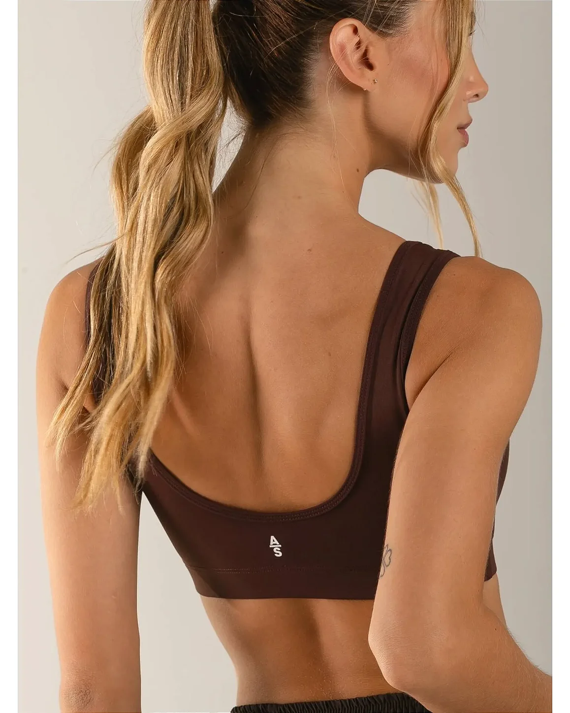TOP AEROBIC - MARROM