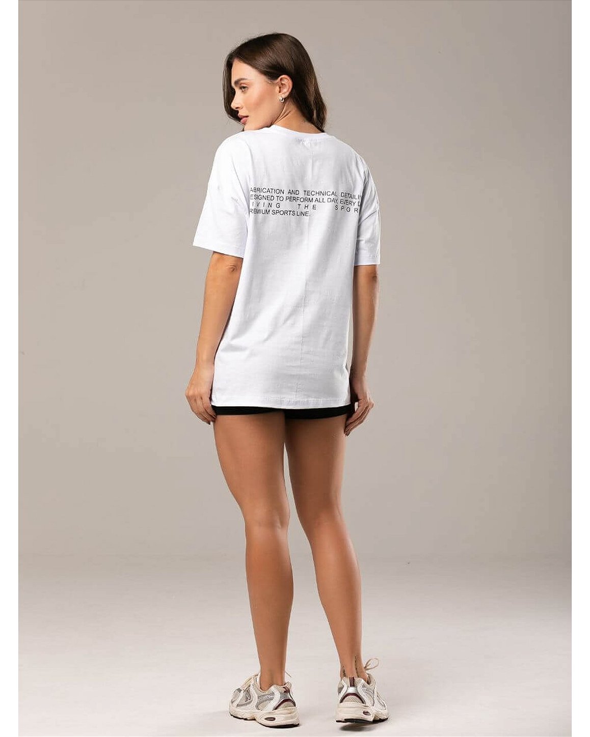 CAMISETA DE MALHA PENTEADA - BRANCA