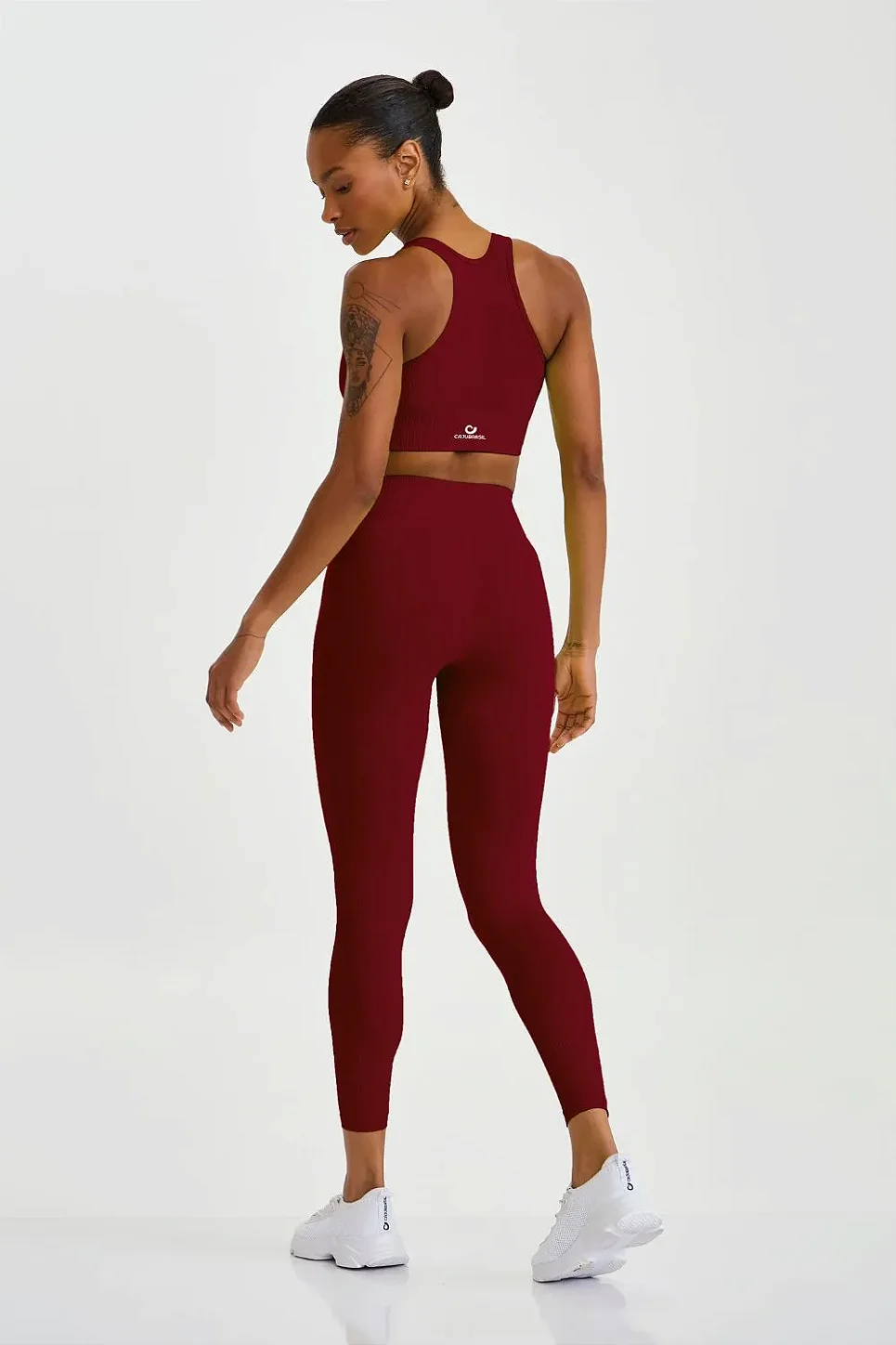 TOP SEM COSTURA NADADOR - VERMELHO CARMIM