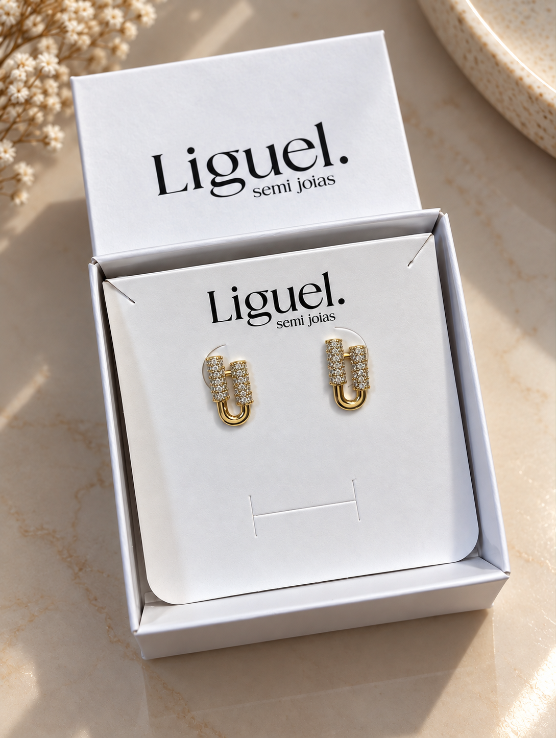 Brinco Duo Glam Semijoia Dourado com Zircônias