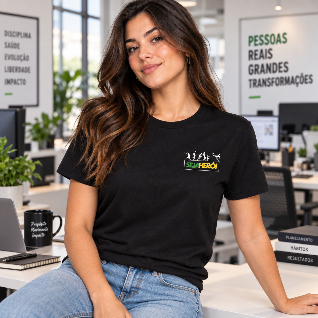 Camiseta Feminina Seja Herói® Preta | Apoie o Esporte Brasileiro