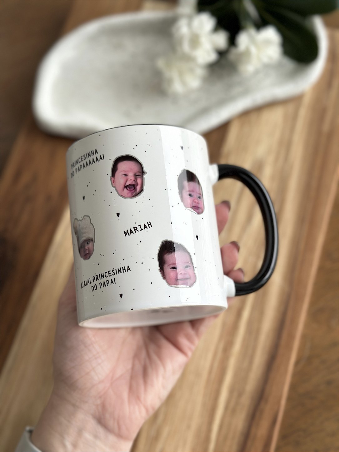 Caneca Rostinhos