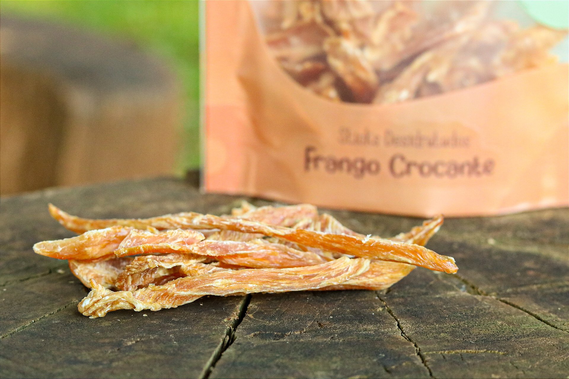 FRANGO CROCANTE 60g - peito de frango