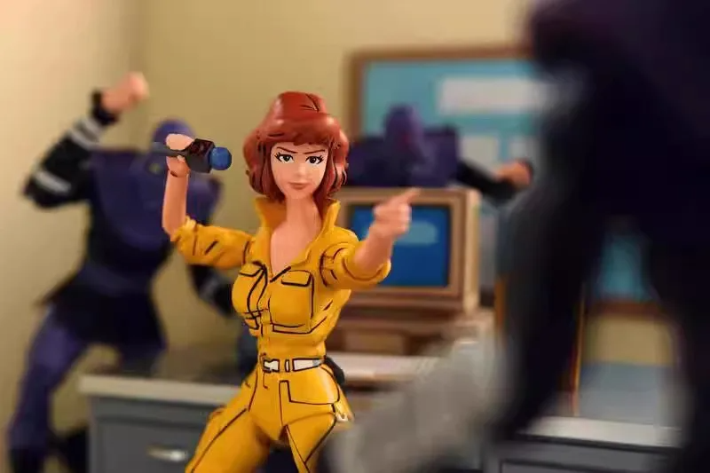 Action Figure April O'Neil TMNT - NECA
