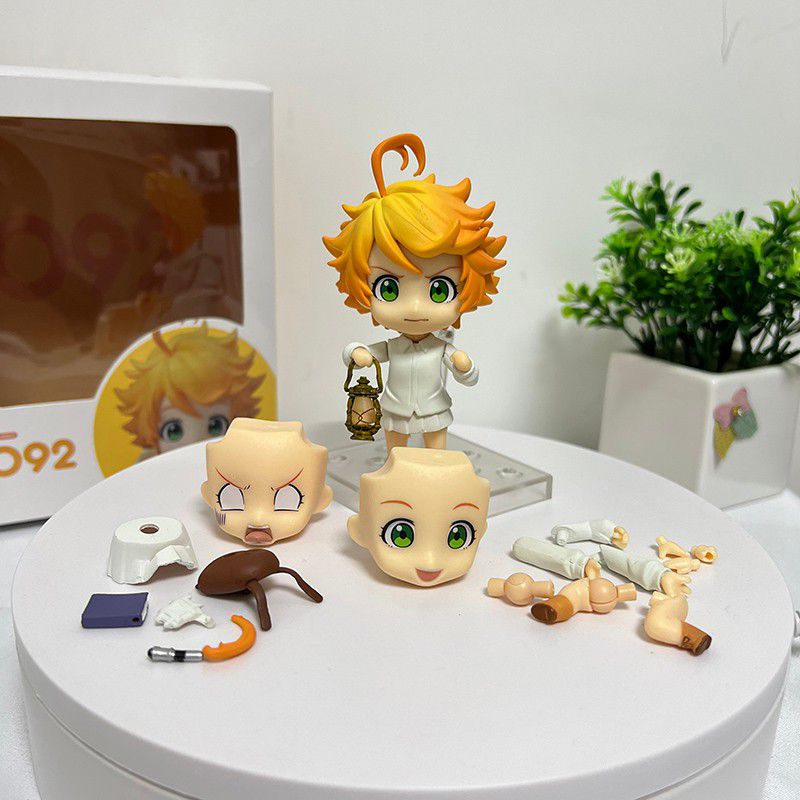 Action Figure Emma - The Promised Neverland Nendo
