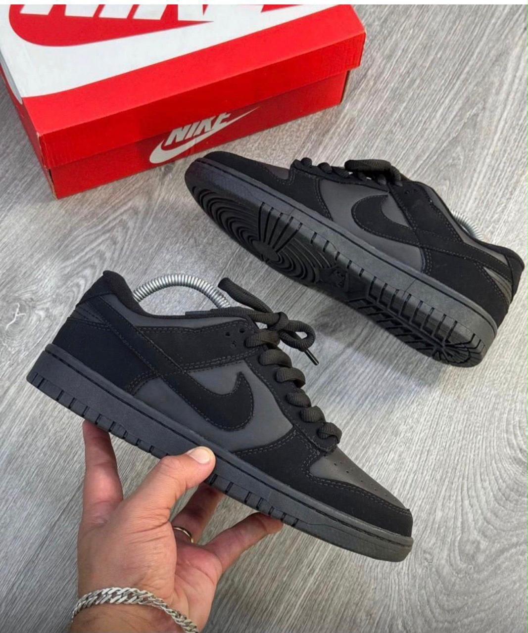 Tênis Nike Sb Dunk Preto Nobuck