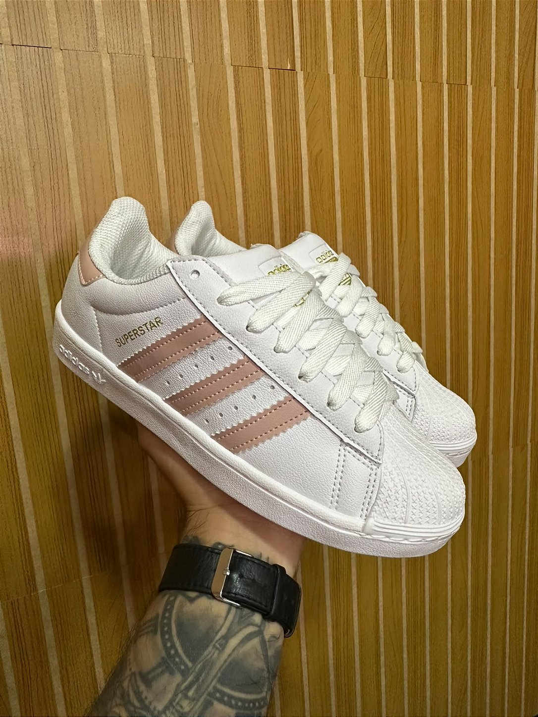 Tênis Adidas Superstar Branco/Rosa Premium