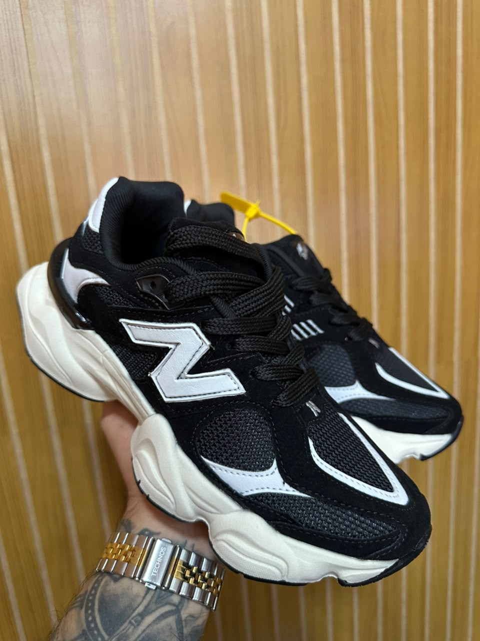 Tênis New Balance 90/60 Preto/Branco Importado Vietnâ