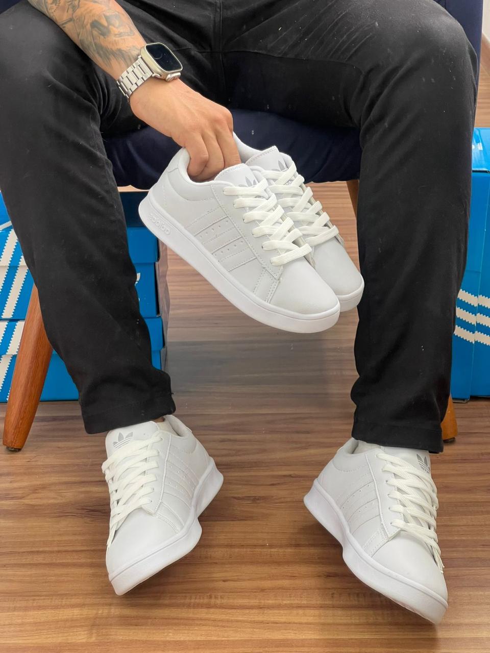 Tênis Adidas Grand Court