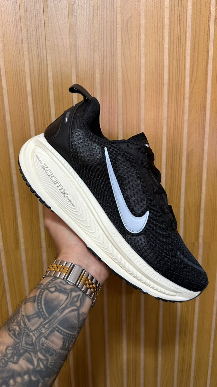 Tênis Nike Zoom X Preto/Branco Nacional