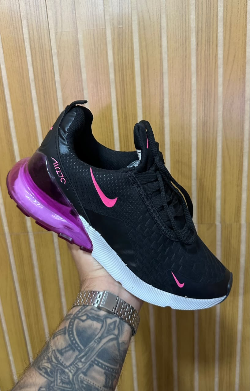 Tênis Nike Air 270 Preto/Rosa OBS: Último Par Tênis Mostruário.