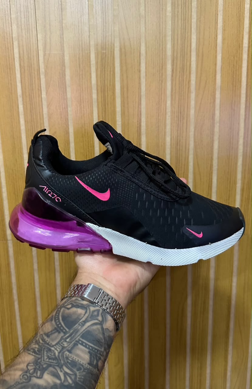 Tênis Nike Air 270 Preto/Rosa OBS: Último Par Tênis Mostruário.