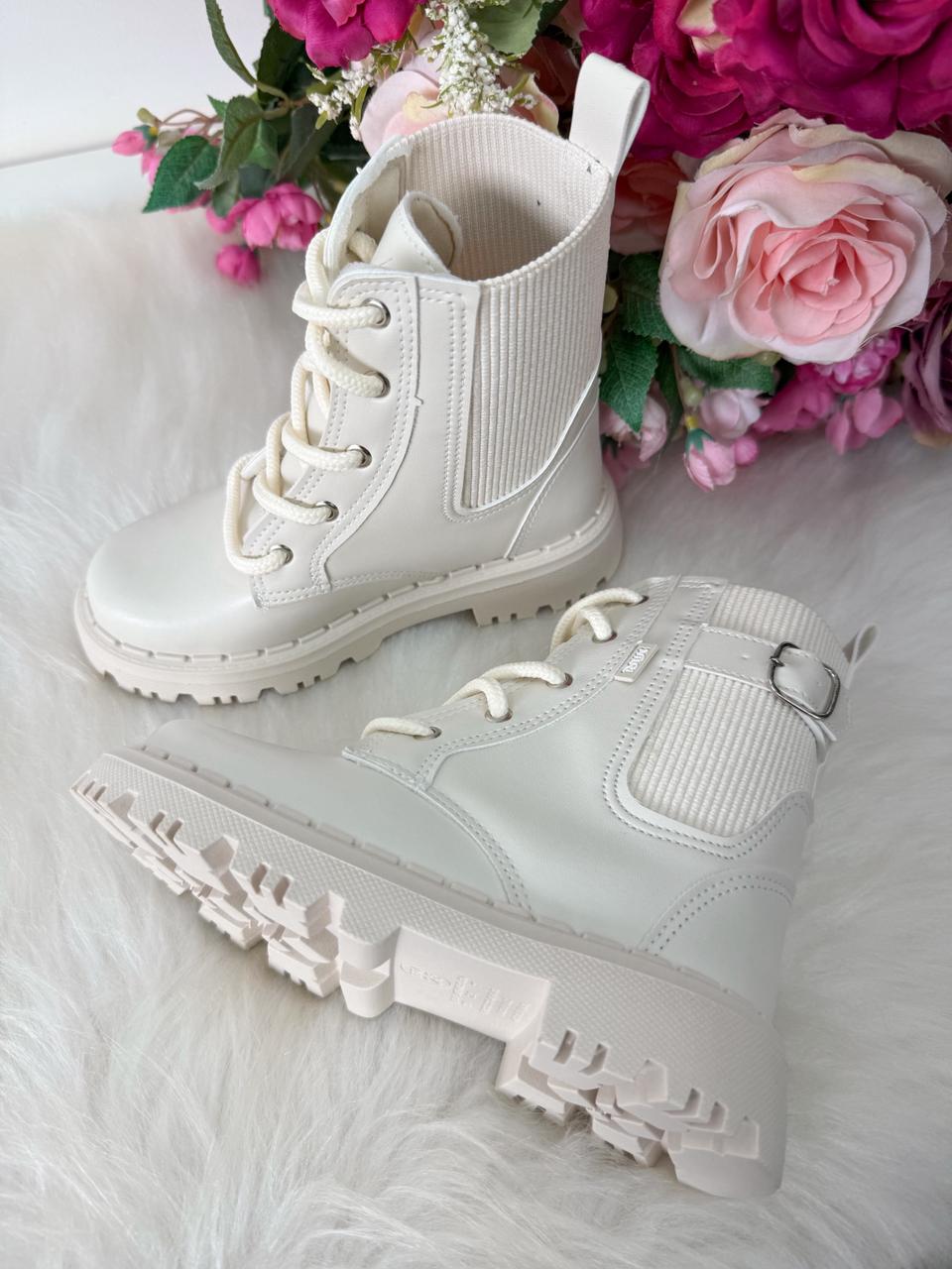 Bota\Coturno Nilqi Jade