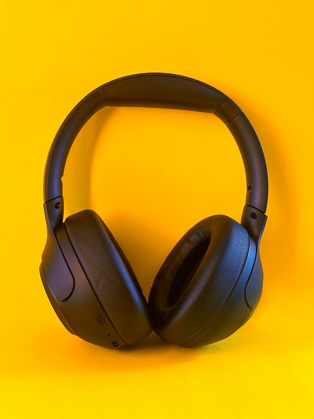 WEARZONE WZ08 | ANC -43 dB | SOM IMERSIVO | BLUETOOTH 5.4 | ATÉ 60 HORAS