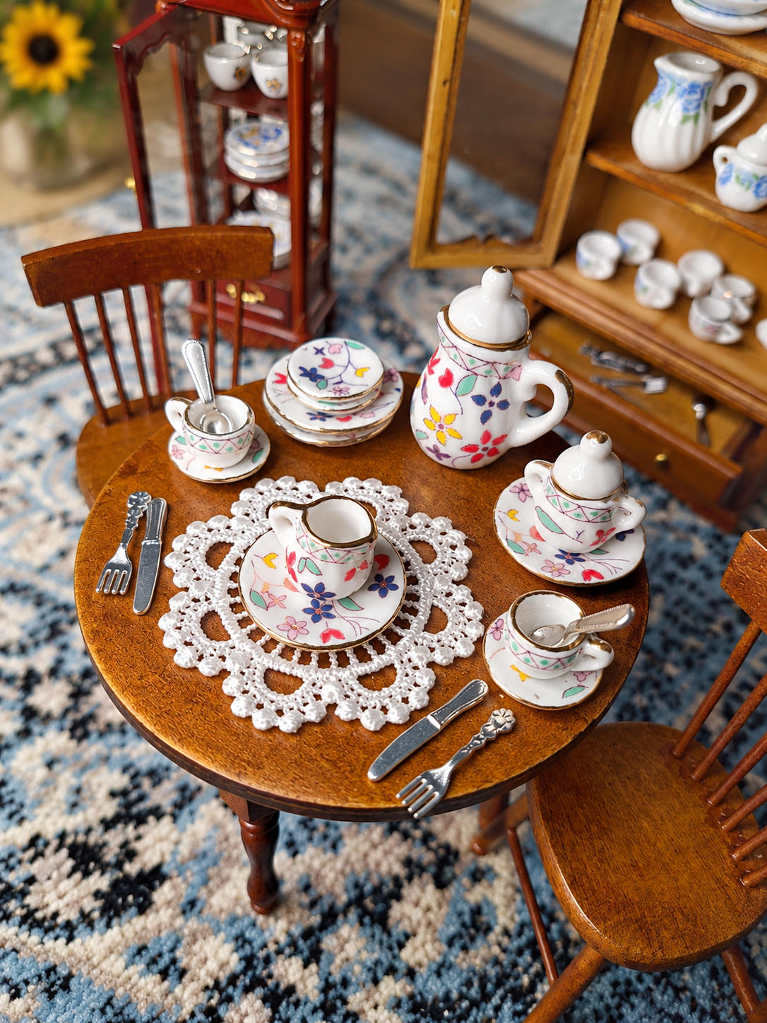 Mini Jogo de Chá em Porcelana Floral Colorido