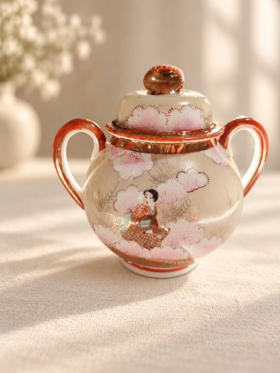Açucareiro de Porcelana Kutani Assinado