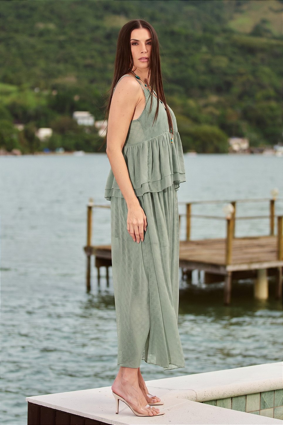 Conjunto Chiffon Texturizado Blusa Alça Fina com Camadas e Saia Longa