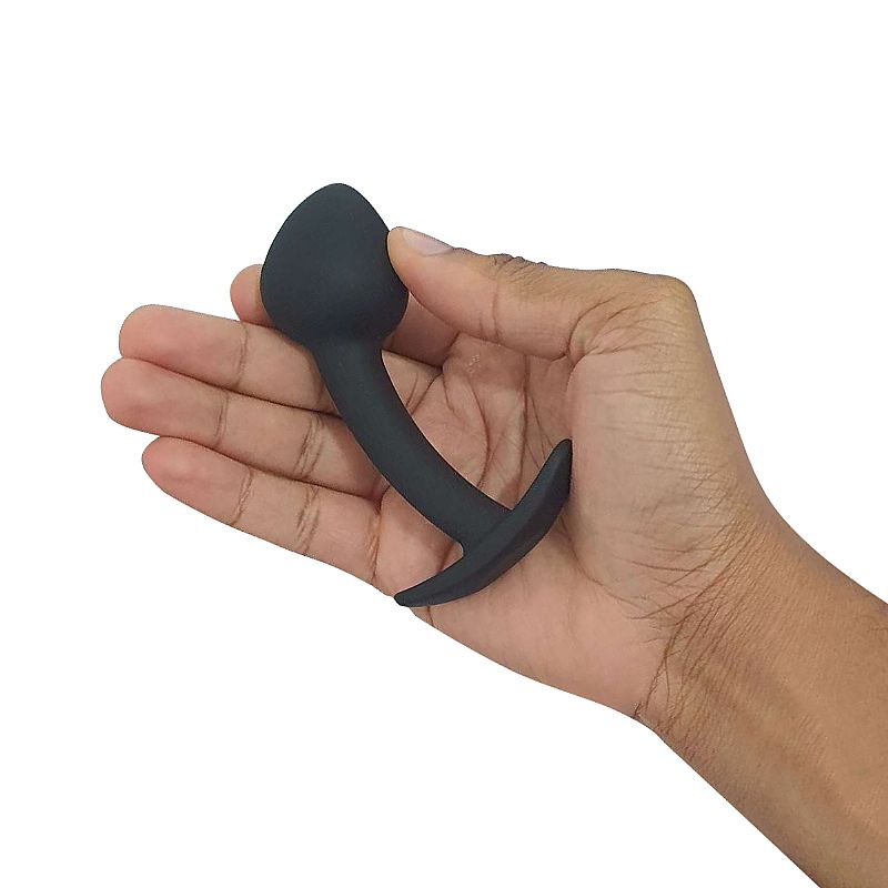 Plug anal curvado em silicone com puxador - 9,7 x 3,4cm