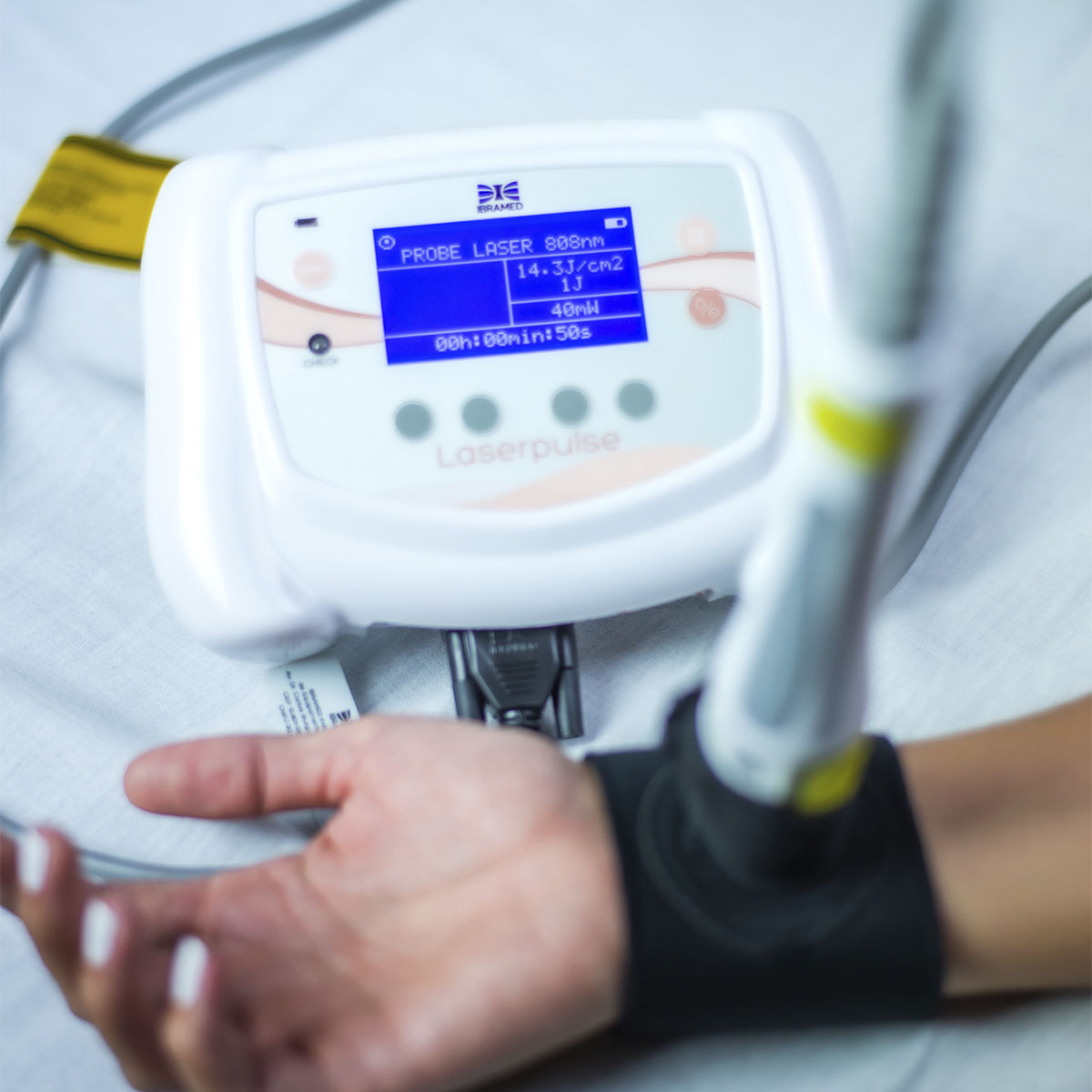 Laserpulse Laser Terapêutico + Probe P3 660nm + Bolsa de Transporte - Ibramed