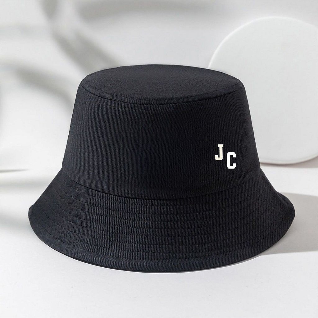 C&A chapéu juvenil bucket hat com bordado preto 