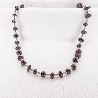 Choker de Granada Bruta e Esferas de Hematitas