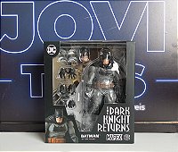 Batman The Dark Knights Returns Mafex Nº 106
