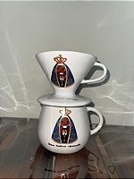 Xícara e coador 500ml de porcelana Nossa Senhora Aparecida