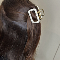 Prendedor Acetado + Metal Retangular