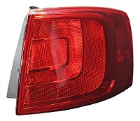 Lanterna Traseira Jetta Ld 11 12 13 14 (lente Vermelha)