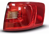 Lanterna Traseira Jetta 11 12 13 14 Ld Padrao Original