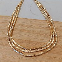 Colar canutilhos fosca banhado a ouro