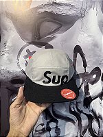 Boné five panel Supreme