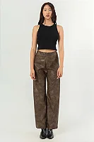 Calça Marrom Cós Slim