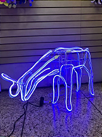 Armação De Rena Neon fêmea Azul com movimento 220V IP44 uso externo.