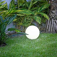 Luminária balizador Esfera Externo 30xØ31cm Polietileno Branco.