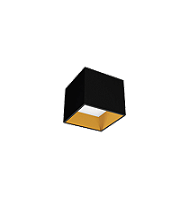 Spot de Sobrepor LED Dhari Quadrado Recuado 5000K 9,1W Bivolt 12,2x12,2x11cm Corpo Preto Acetinado e Refletor Dourado Acetinado.