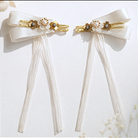 Presilhas de Cabelo Tsubaki Omamori Charms com Laço