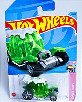 Hot Wheels Dessert Drifter - Sweet Rides 2023 HKG24 1:64