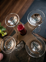 Suporte Porta vinho e taças