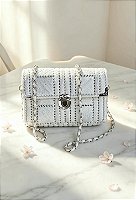 Bolsa de crochê em tela