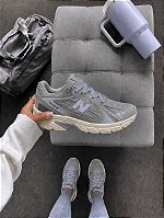 Tênis New Balance 530 Cinza/Branco