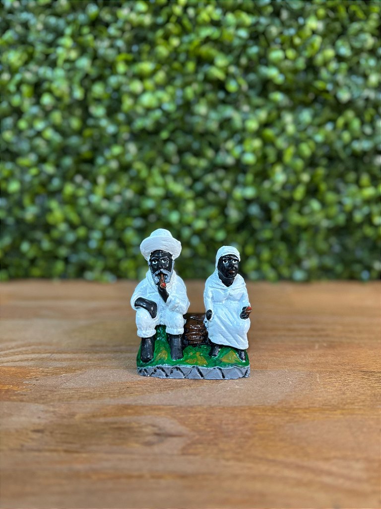 メル CASAL DE PRETO VELHO 7 CM EM RESINA | Atacado de Umbanda - Atacado