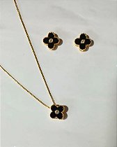 Conjunto Trevo Dourado Preto