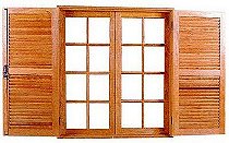 Veneziana de Abrir Reta