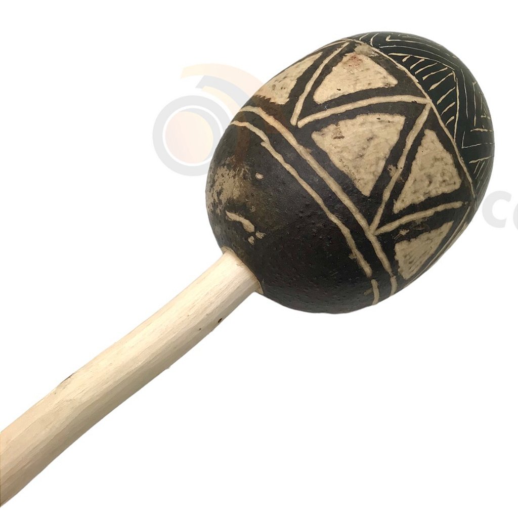 Maraca Chocalho Instrumento Indígenas Cabaça Artesanal - O Acústico -  Referência em instrumentos musicais na internet