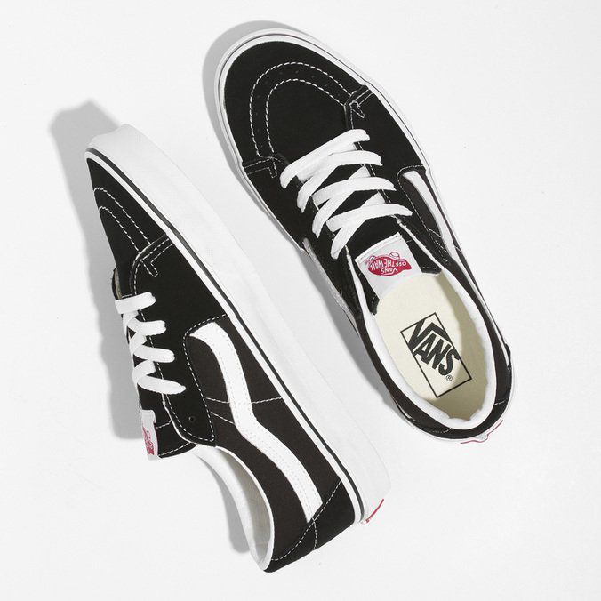 Tênis Vans Sk8 Low Preto/Branco - REPUBLIKA