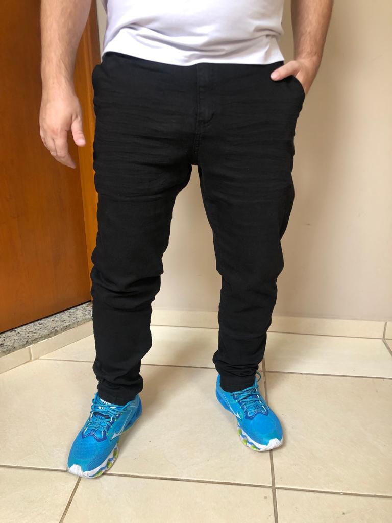 Calça jeans masculina preta