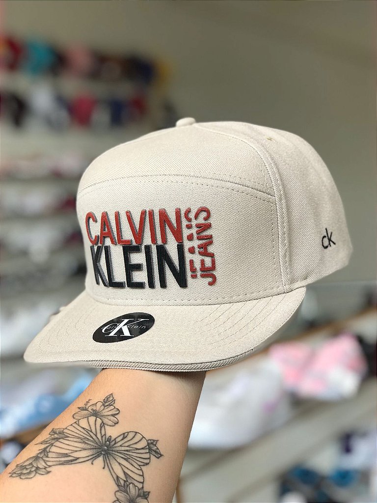 Boné Calvin Klein Jeans - Moda Brás